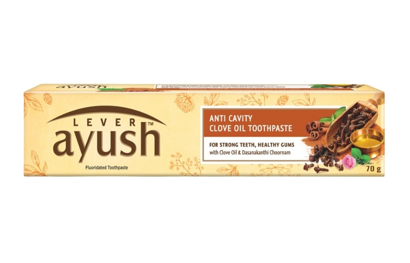 AYUSH TOTAL ORAL CARE 70G