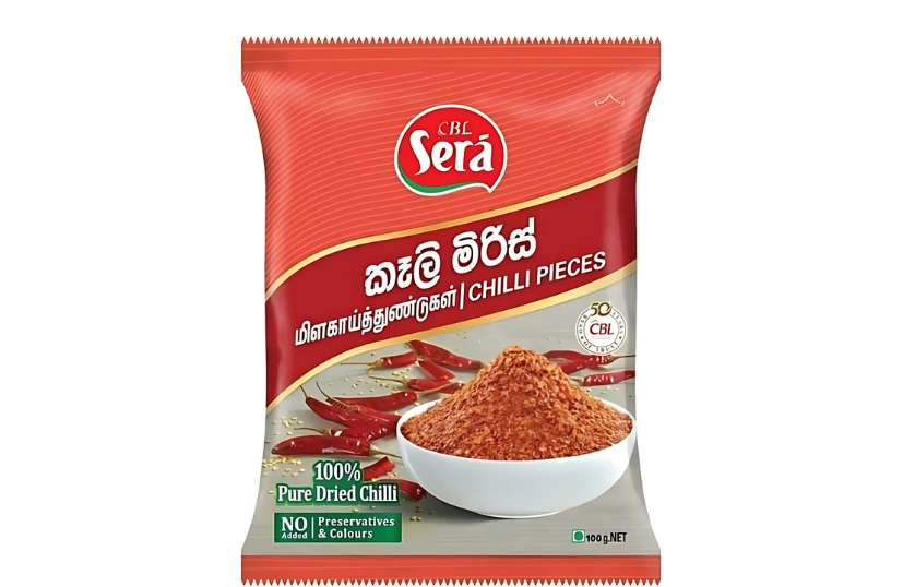 SERA CHILLI PIECES 100G
